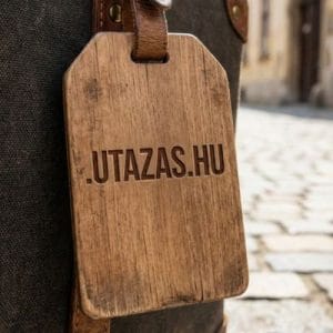 What is a .UTAZAS.HU Domain