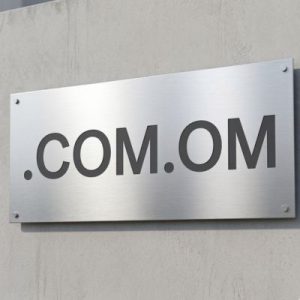 How to Renew a .COM.OM Domain with Zero Downtime